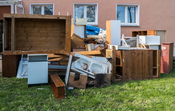 Best Commercial Cleanout Services  in East Aurora, NY